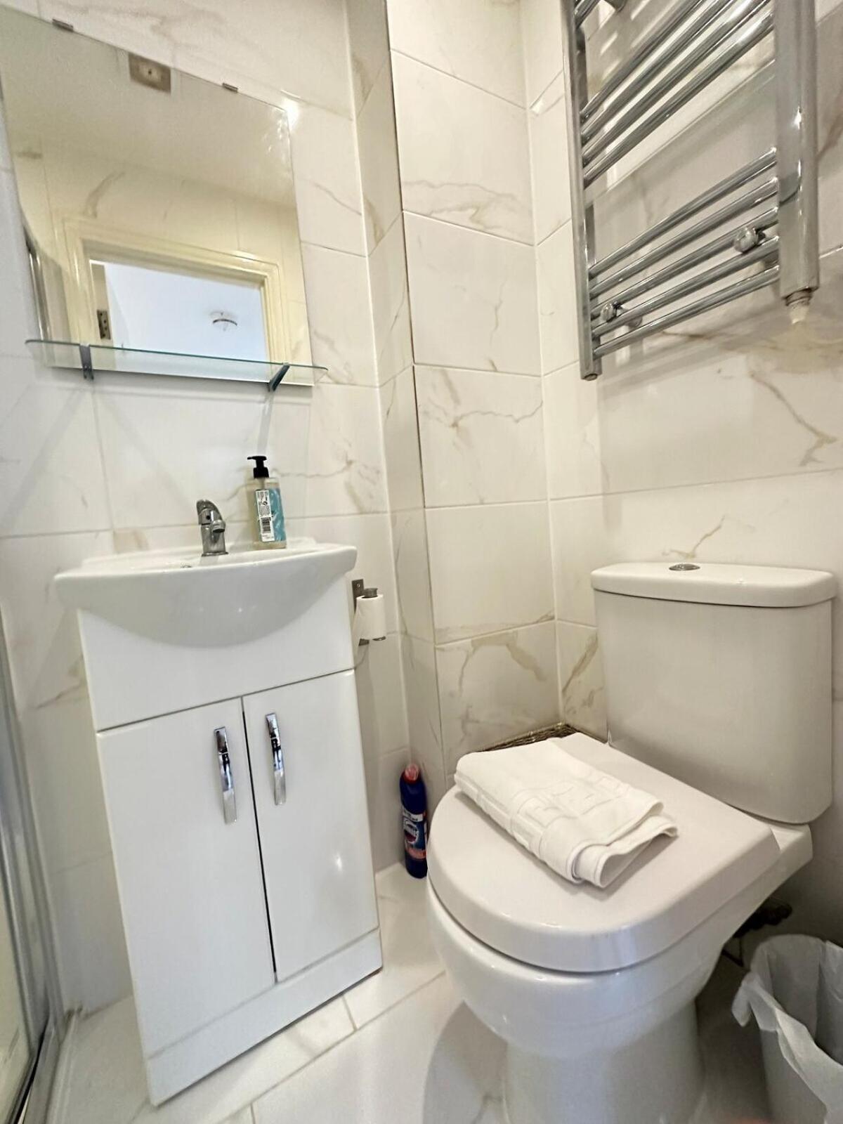 Comfort Camden Studio Apartments London Phòng bức ảnh